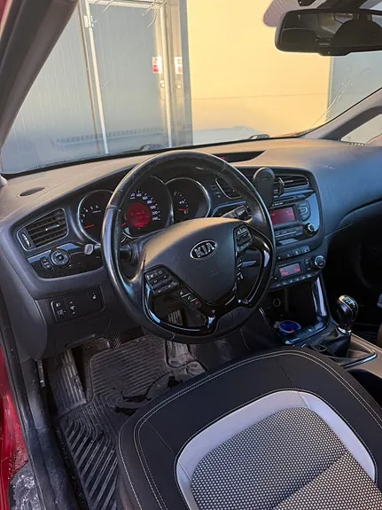 Kia Ceed 2013 photo 5