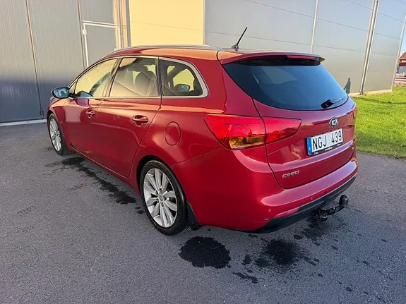 Kia Ceed 2013 photo 4