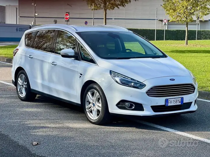 Ford S-Max