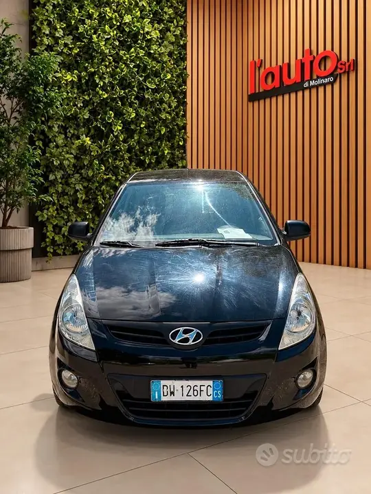 Hyundai I20 2009 photo 2