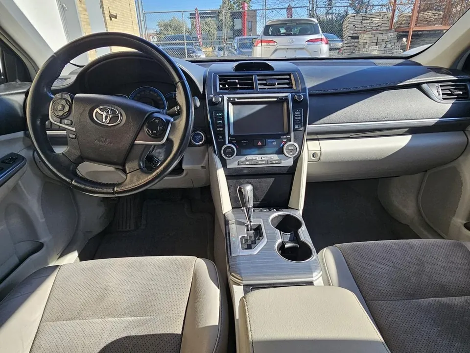 Toyota Camry 2014 photo 5