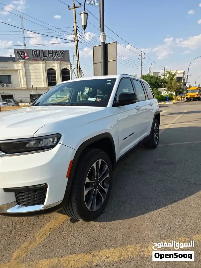 Jeep Grand Cherokee 2022 photo 3