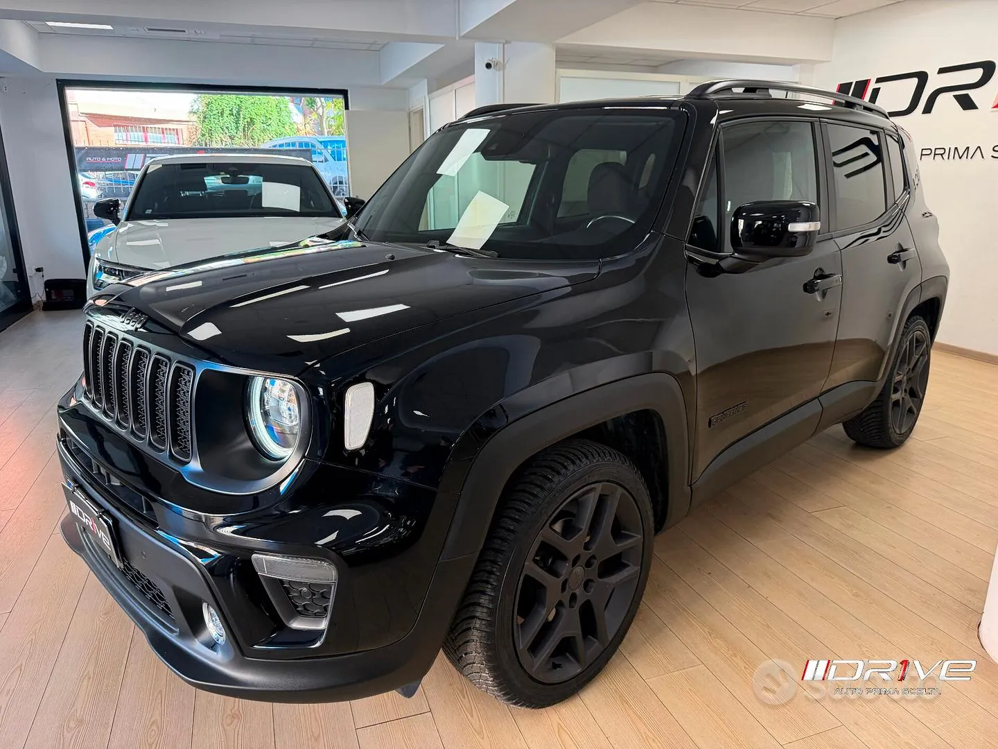 Jeep Renegade 2019 photo 3