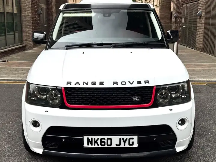 Land Rover Range Rover Sport 2010 photo 4
