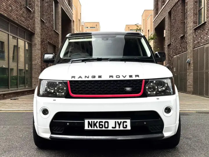 Land Rover Range Rover Sport 2010 photo 5