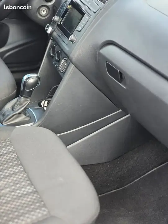 Volkswagen Polo 2016 photo 3