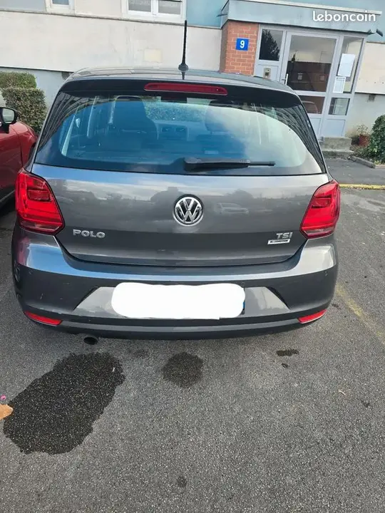 Volkswagen Polo 2016 photo 2