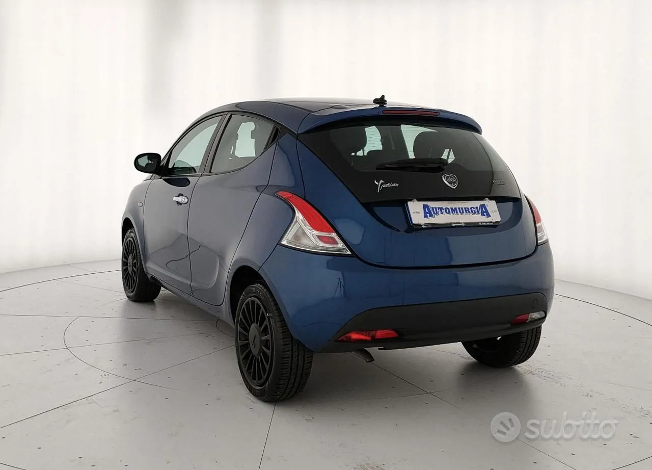 Lancia Ypsilon 2022 photo 3