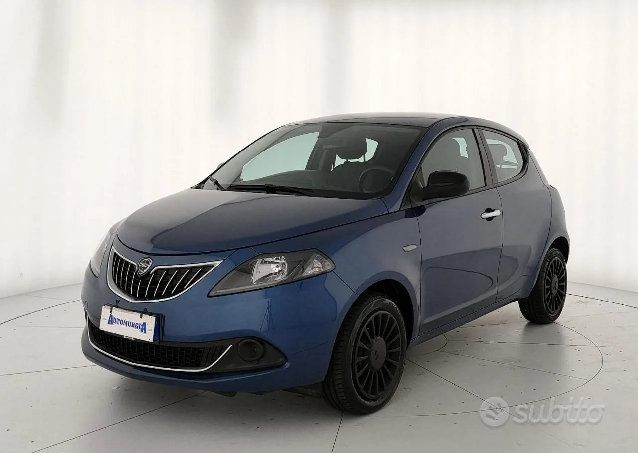 Lancia Ypsilon 2022 photo 2