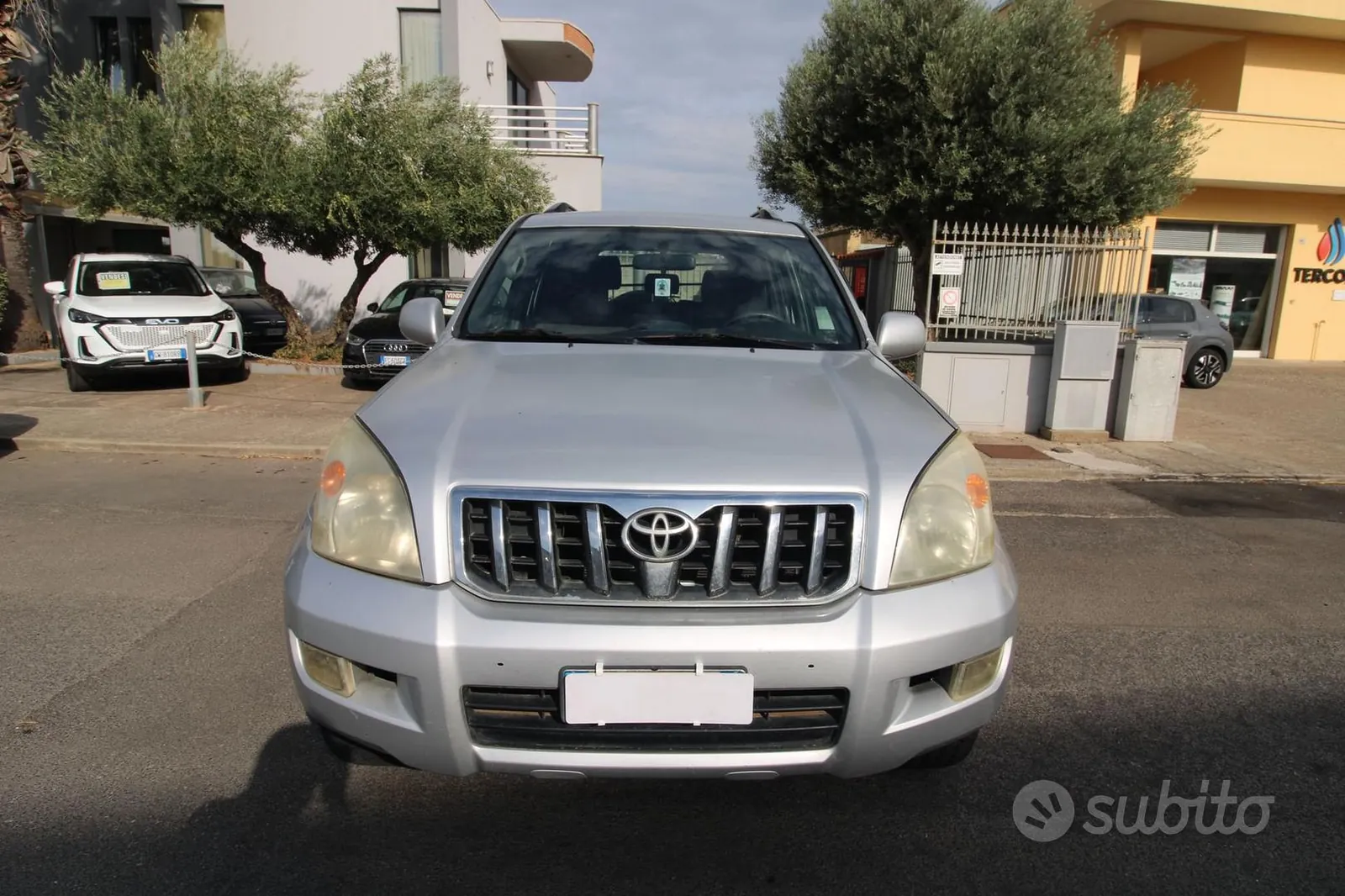Toyota Land Cruiser