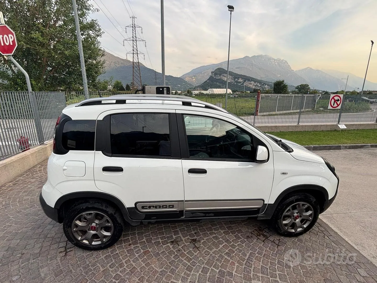 Fiat Panda 2023 photo 2