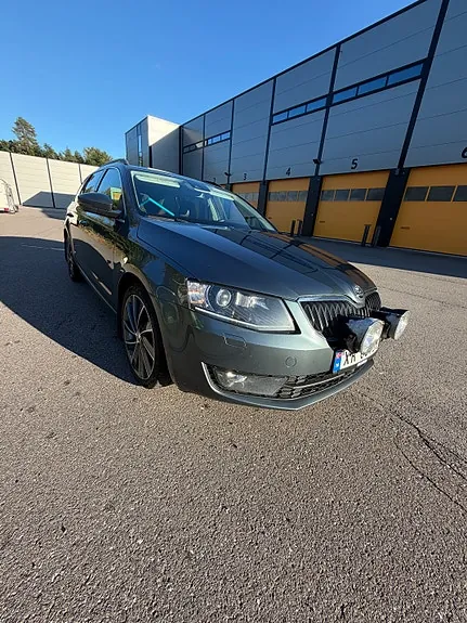 Skoda Octavia 2017 photo 2