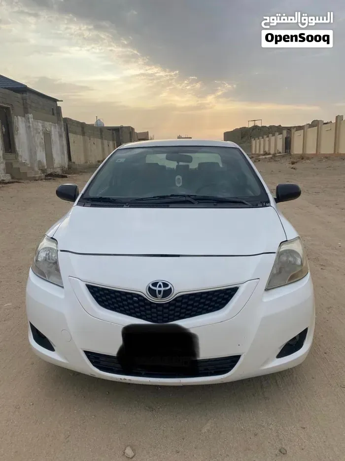 Toyota Yaris 2011 photo 5