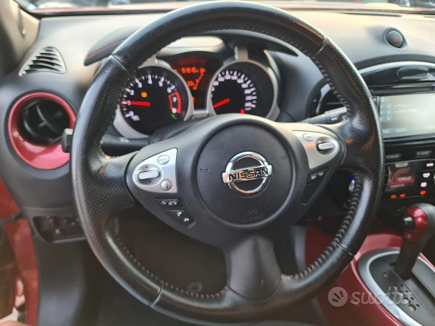 Nissan Juke 2014 photo 2