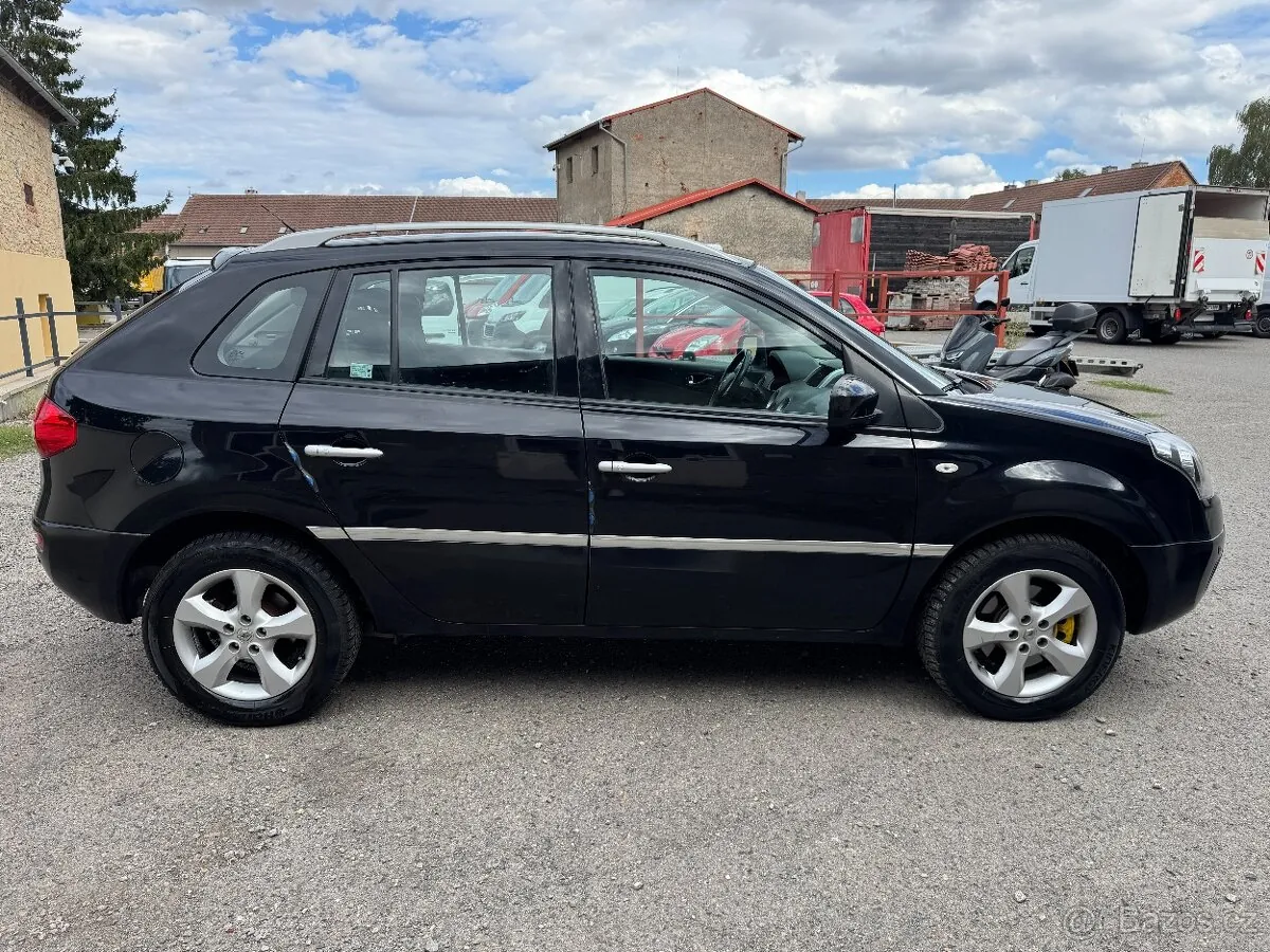 Renault Koleos 2009 photo 4