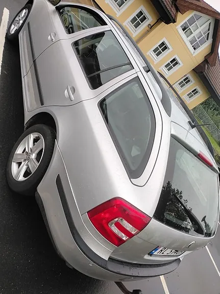 Skoda Octavia 2006 photo 2