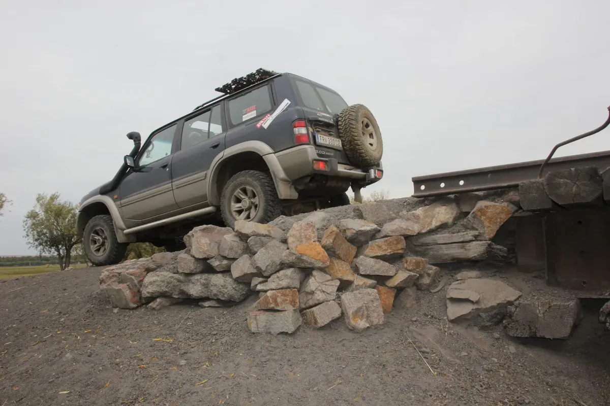 Nissan Patrol 2002 photo 3