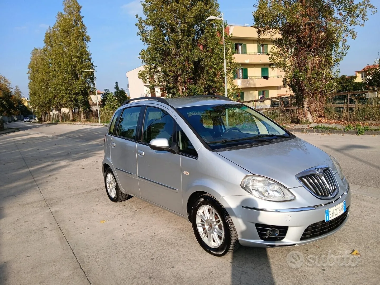 Lancia Musa 2011 photo 2