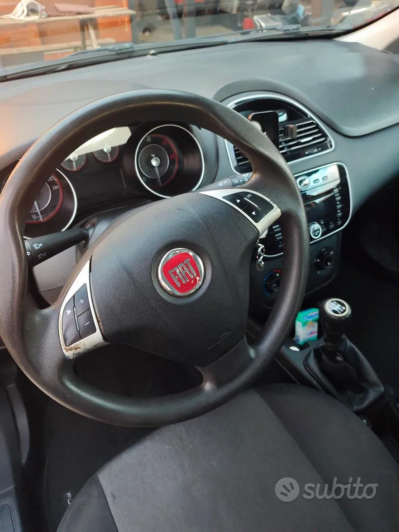 Fiat Punto 2014 photo 4