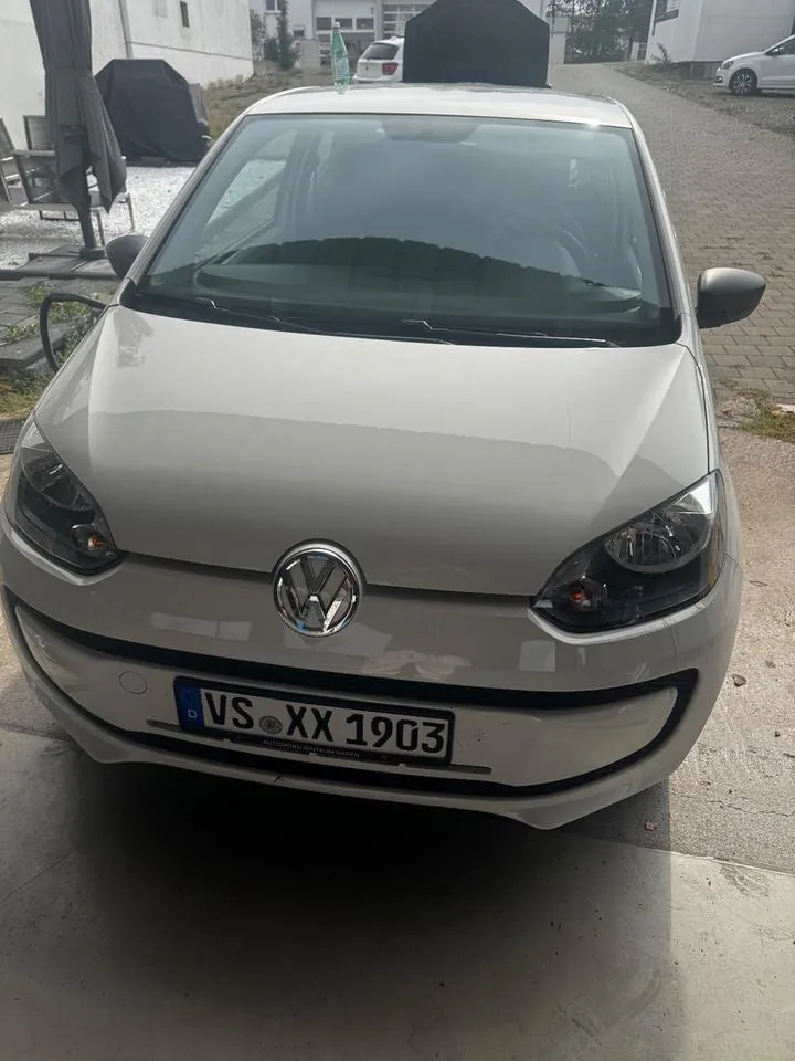 Volkswagen Up