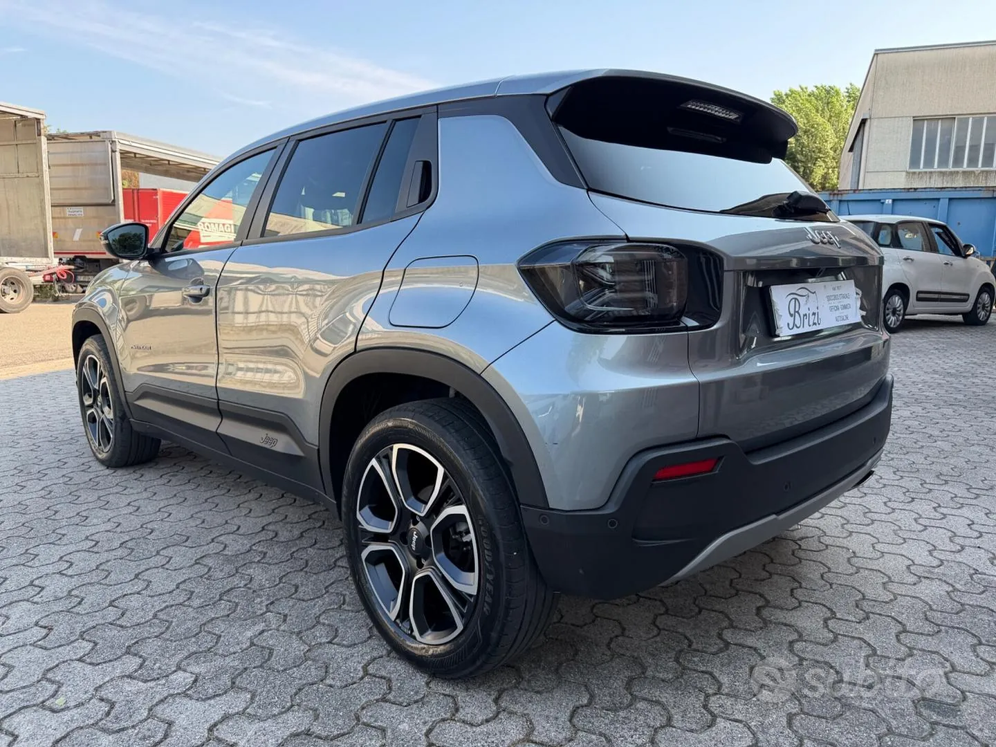 Jeep Avenger 2025 photo 2