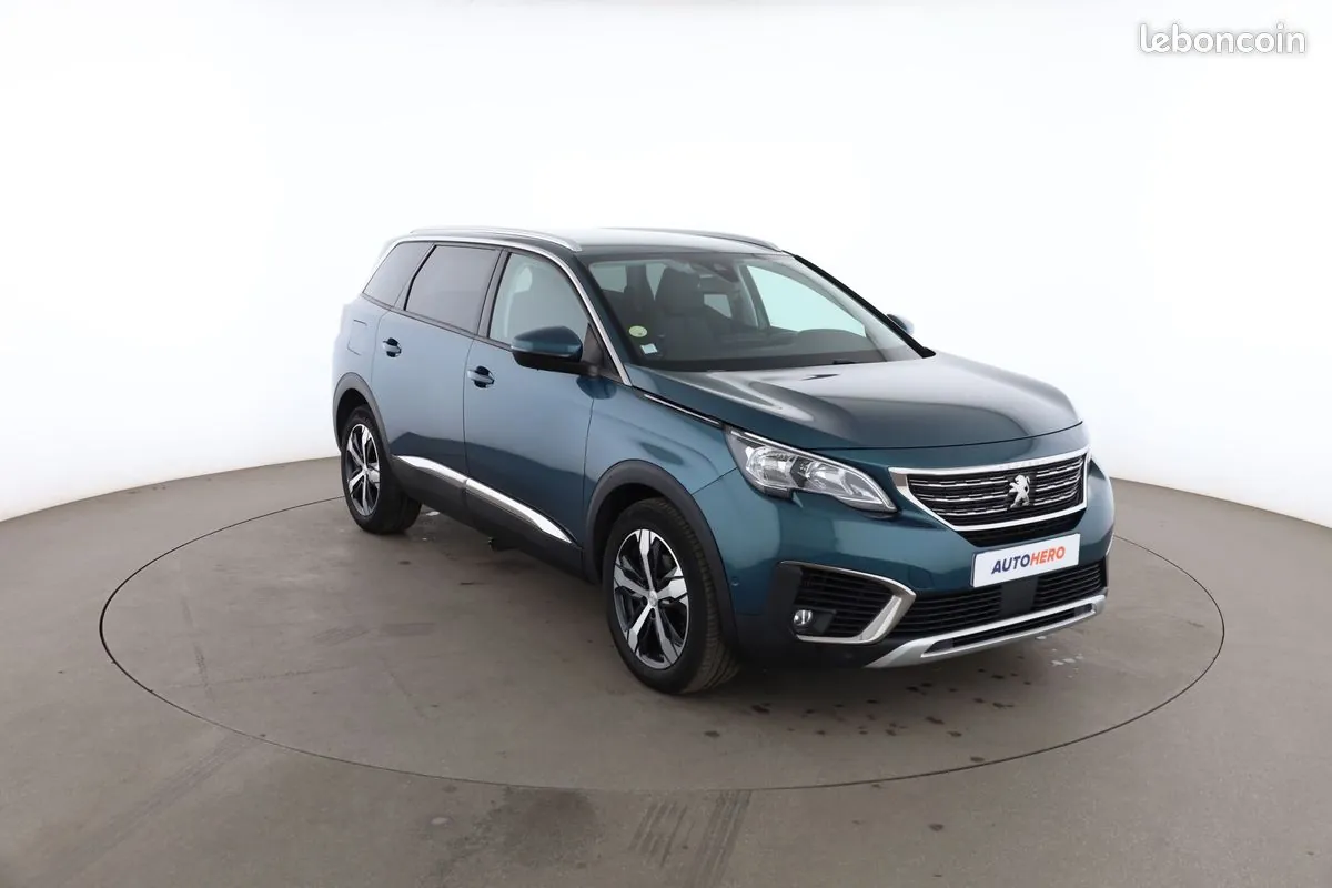 Peugeot 5008 2019 photo 4