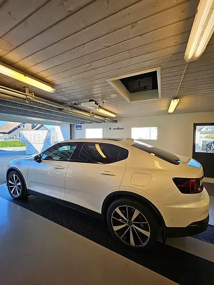Polestar 2 2021 photo 5