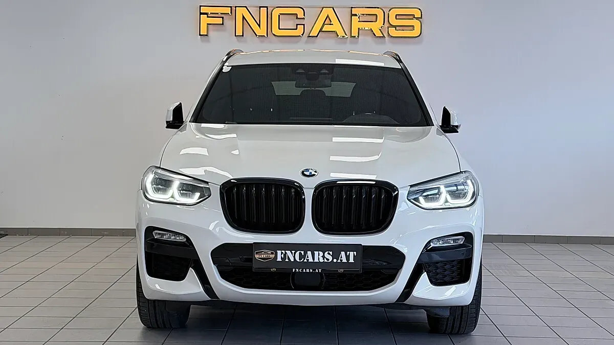 BMW X3 2018 photo 2