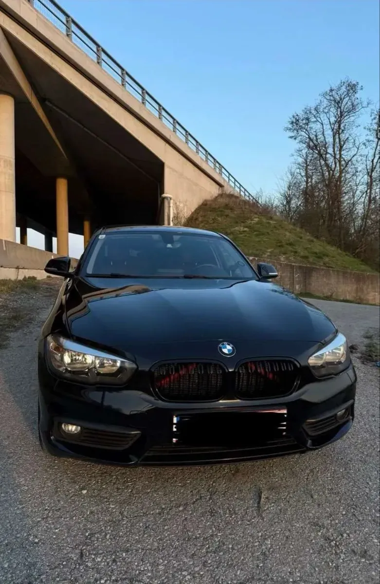 BMW 1 Series 2016 photo 2