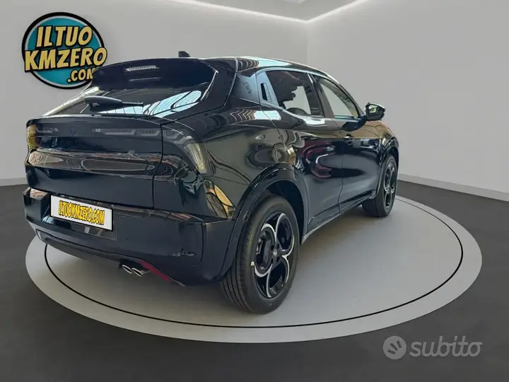 Alfa Romeo Junior 2026 photo 3