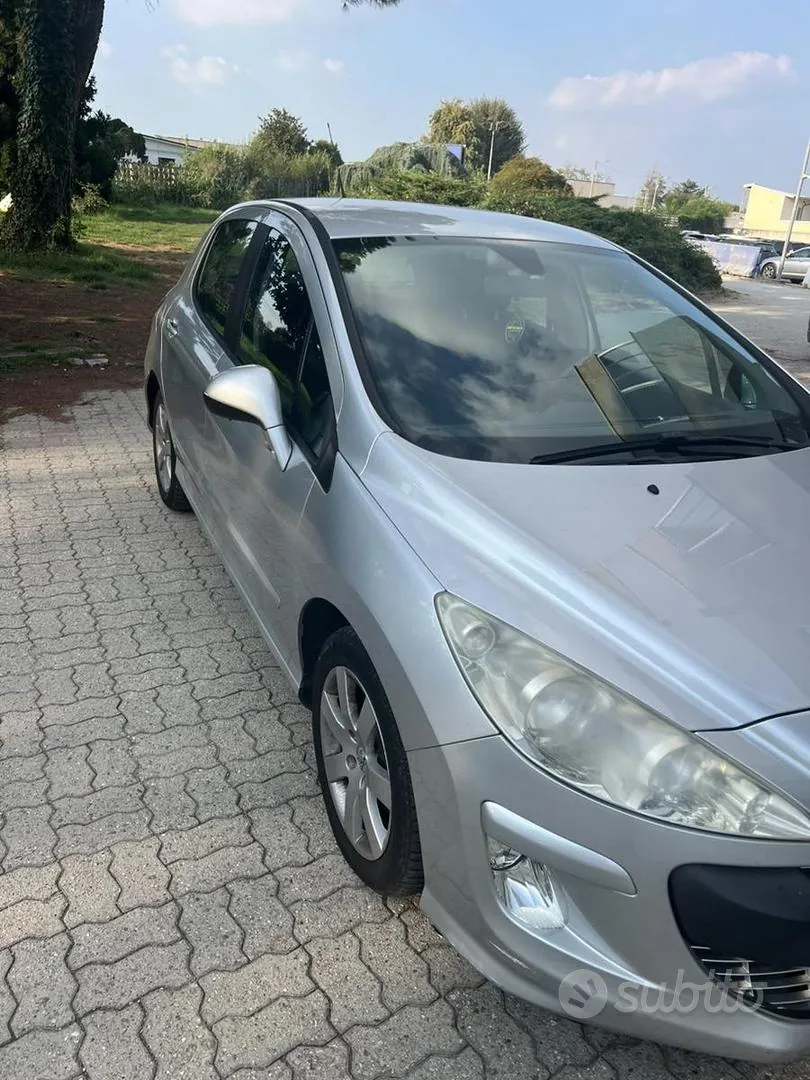 Peugeot 308 2009 photo 4