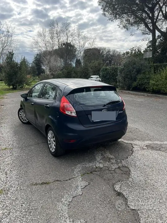 Ford Fiesta 2015 photo 3