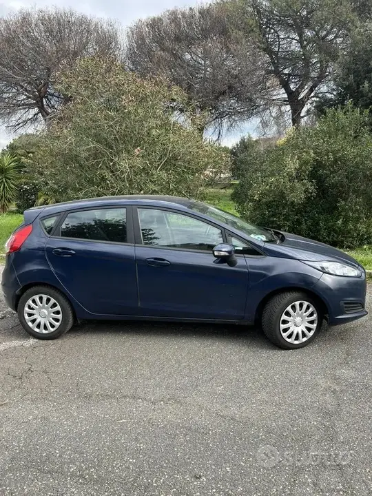 Ford Fiesta 2015 photo 5