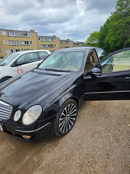 Mercedes-Benz E280 2008 photo 2