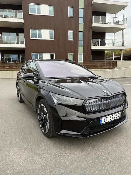 Skoda Enyaq 2023 photo 5