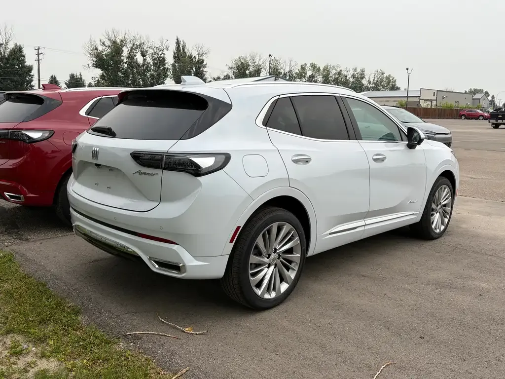 Buick Envision 2026 photo 5