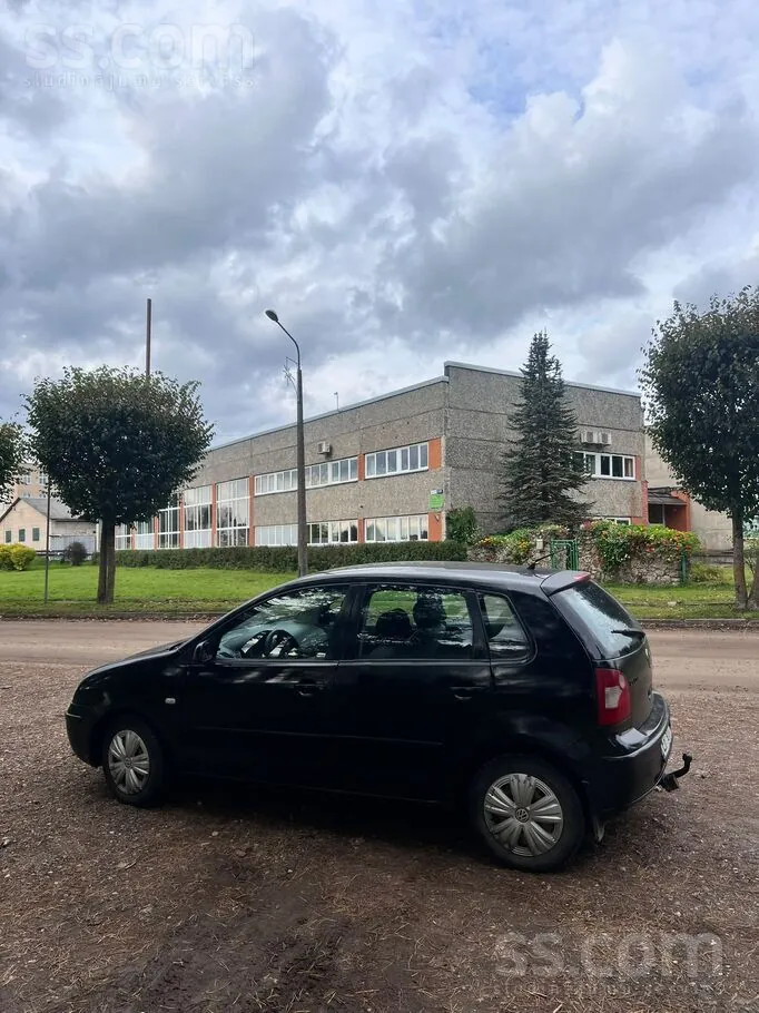 Volkswagen Polo 2002 photo 3
