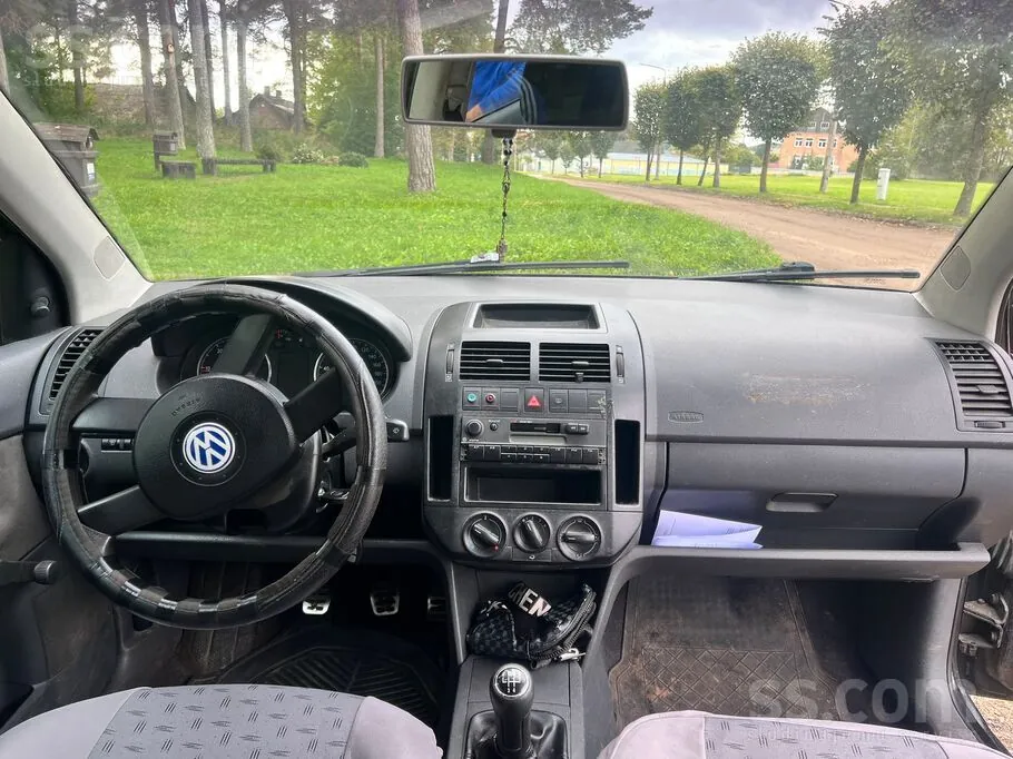 Volkswagen Polo 2002 photo 4