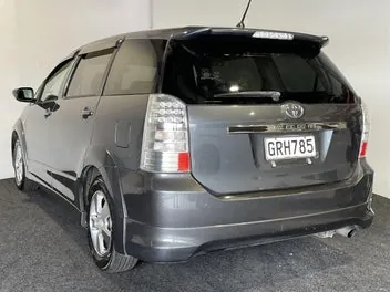 Toyota Wish 2005 photo 5