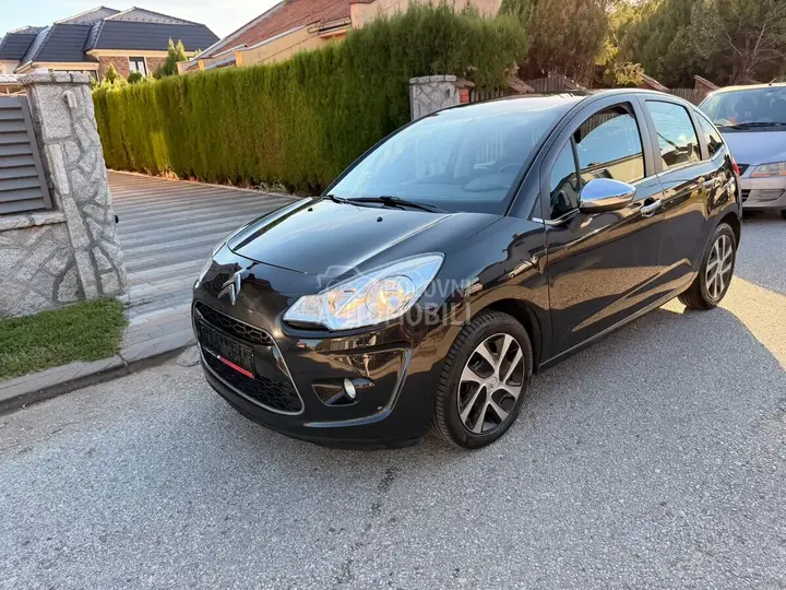 Citroen C3 2012 photo 3