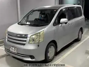 Toyota Noah 2009 photo 2