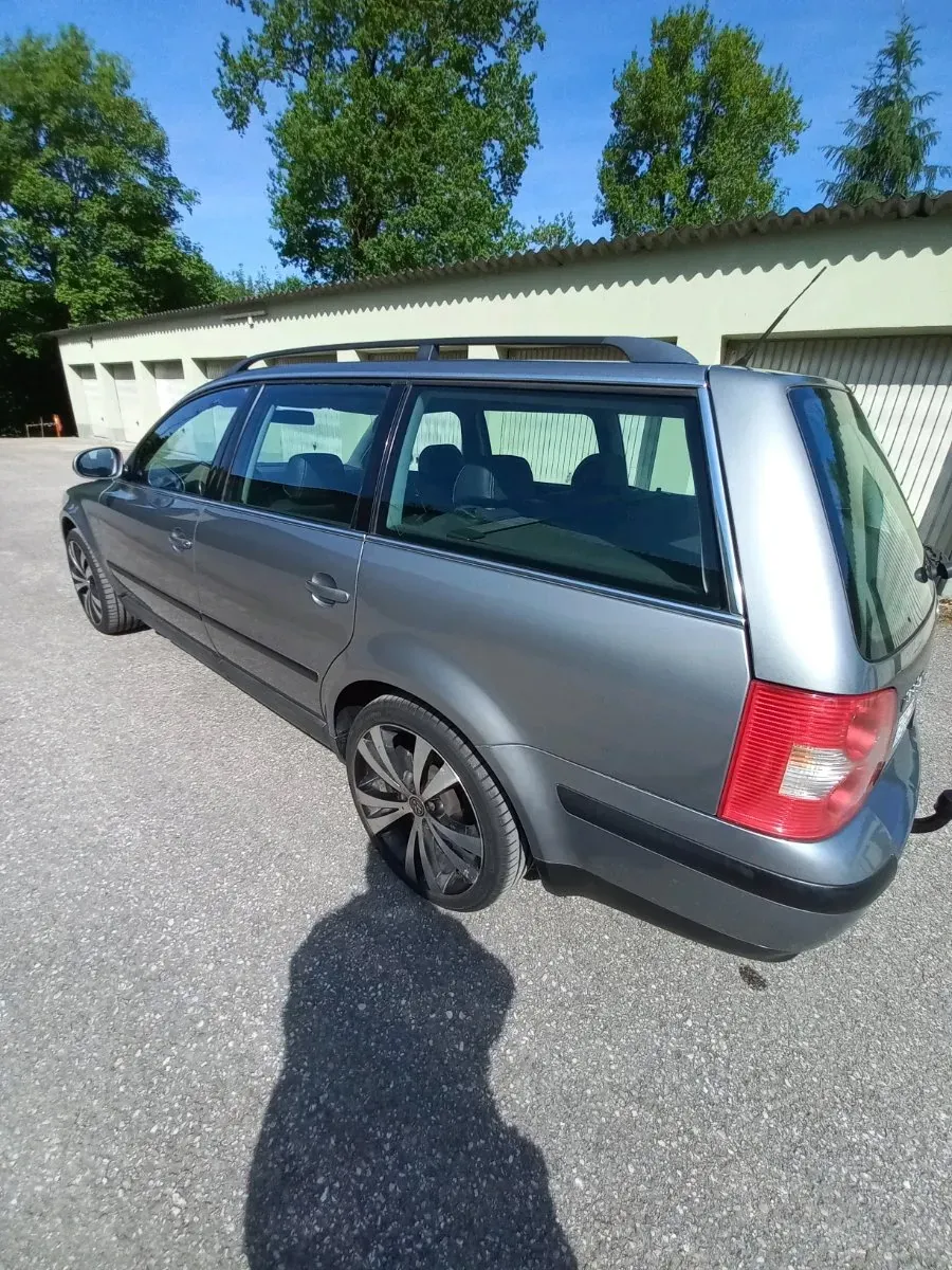 Volkswagen Passat 2004 photo 3