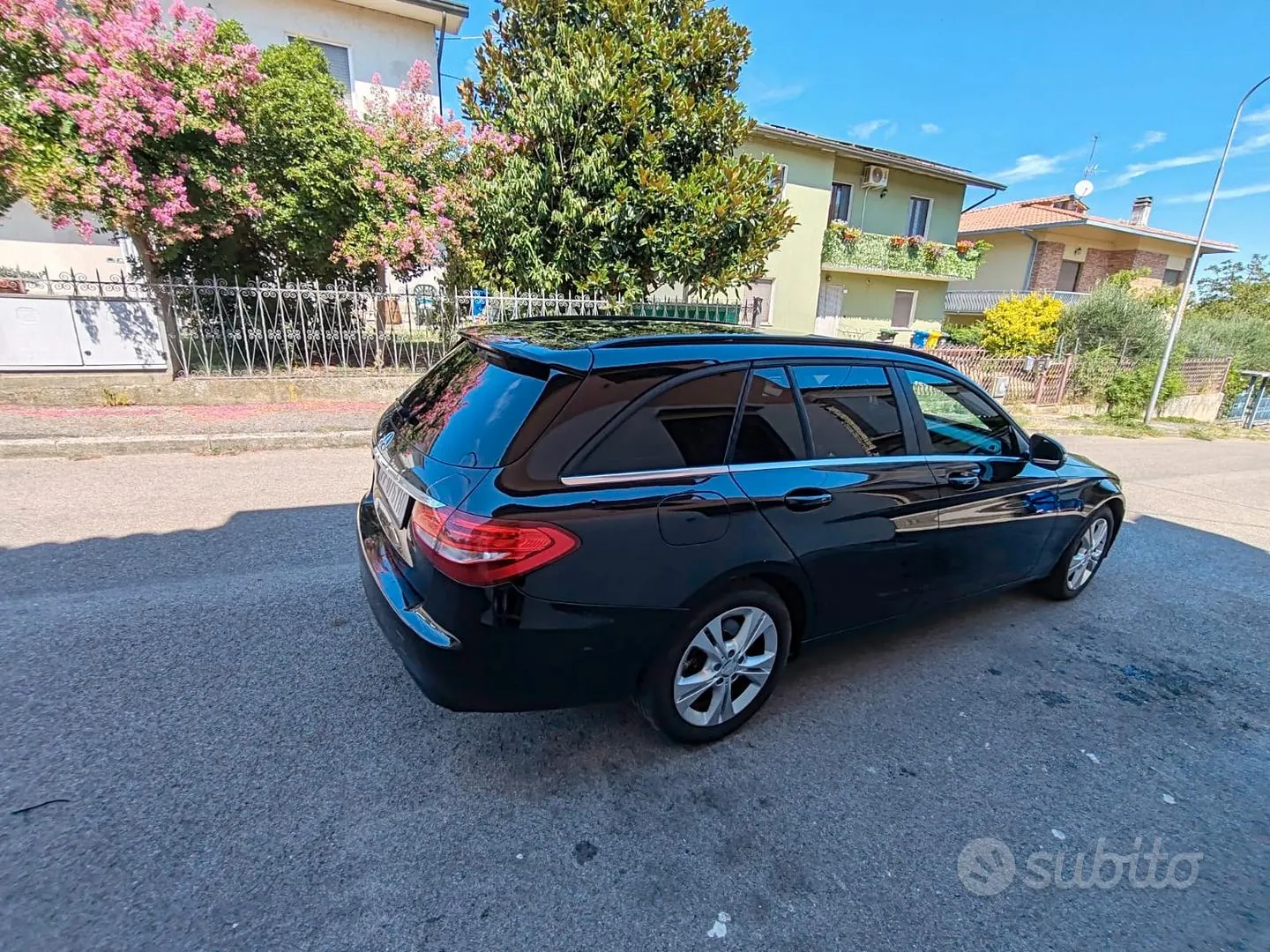 Mercedes-Benz C 2016 photo 4