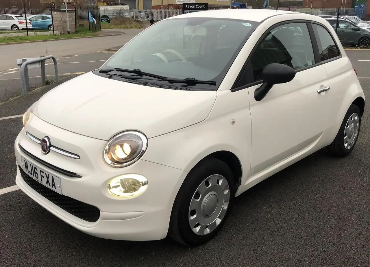 Fiat 500 2016 photo 2