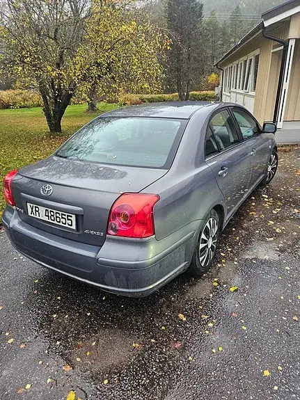 Toyota Avensis 2005 photo 3