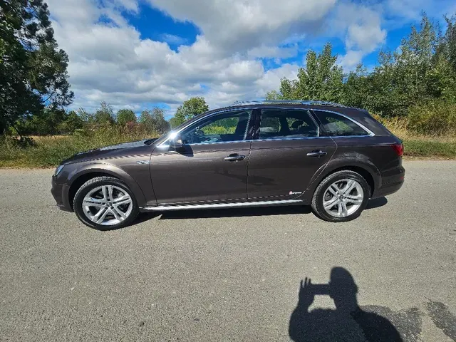 Audi A4 Allroad 2017 photo 2