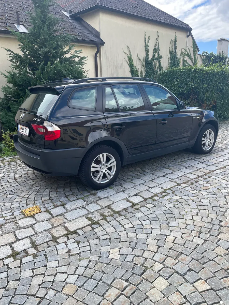BMW X3 2004 photo 2