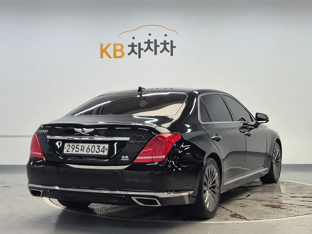 Genesis Eq900 2016 photo 3
