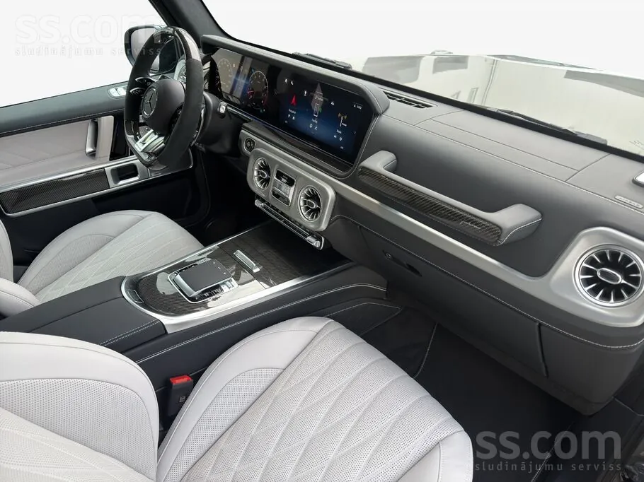 Mercedes-Benz G63 Amg 2026 photo 5