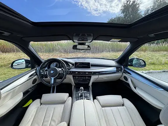 BMW X5 2015 photo 2